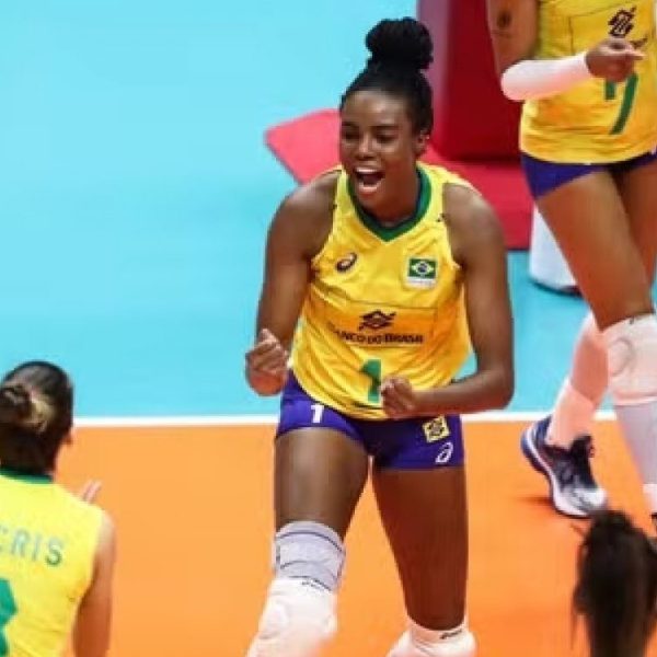 155547bicampea-olimpica-de-volei-anuncia-aposentadoria-3