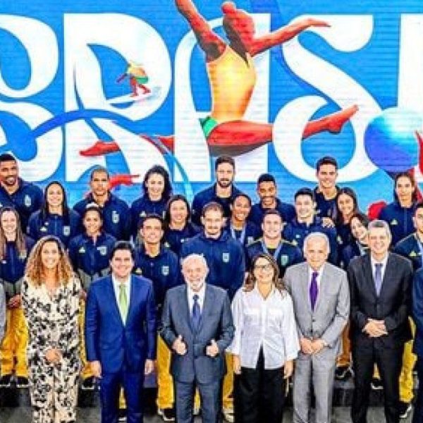 155649ministerio-do-esporte-volta-atras-e-promete-pagar-bolsa-podio-aos-atletas-3