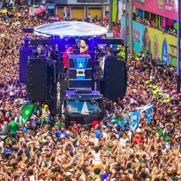 161745prefeitura-de-salvador-anuncia-mais-100-atracoes-gratuitas-para-o-carnaval-3