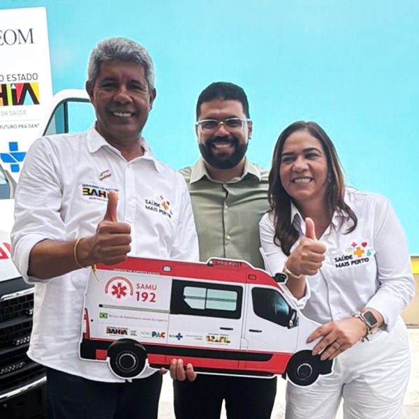 Entrega-de-ambulancia-para-o-SAMU-Fotos-Wevilly-Monteiro-5