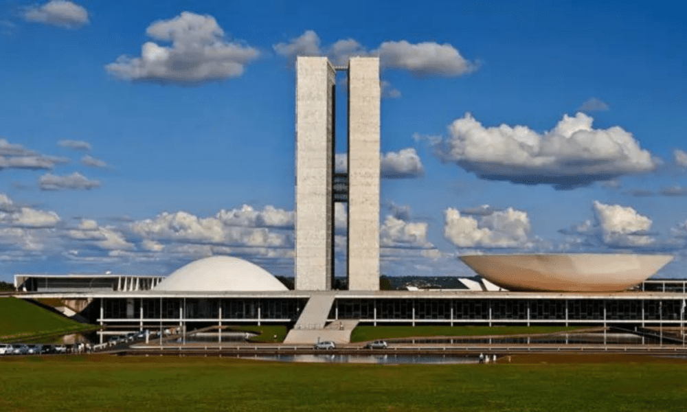 PORTAL-PLURAL-Por-que-Brasilia-nao-tem-prefeito-1000x600-1