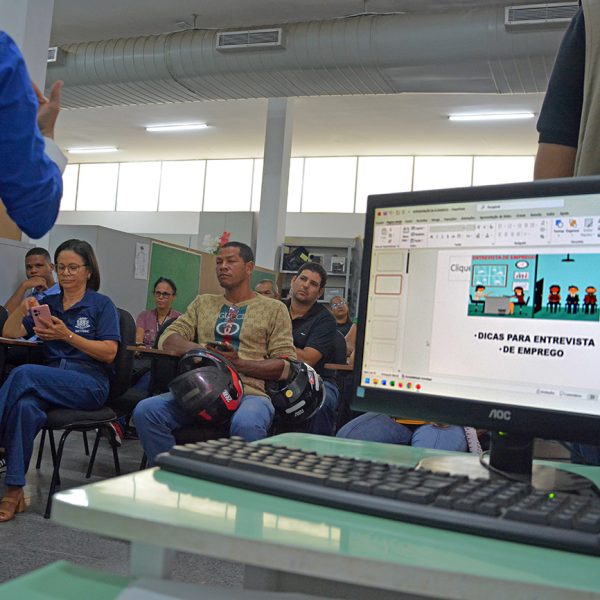 SECOM-Capacitacao-na-Casa-do-Trabalhador-Foto-Valto-Novaes-3