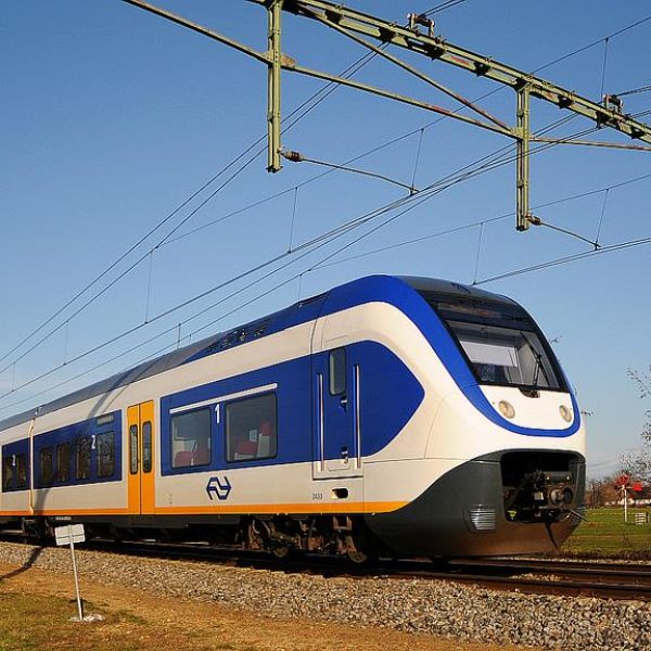trem-holandes-que-faz-ligacao-entre-cidades-da-randstad